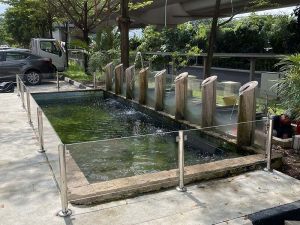 Pond Safety Work: The panels help to prevent kids from accidentally falling into the pool.