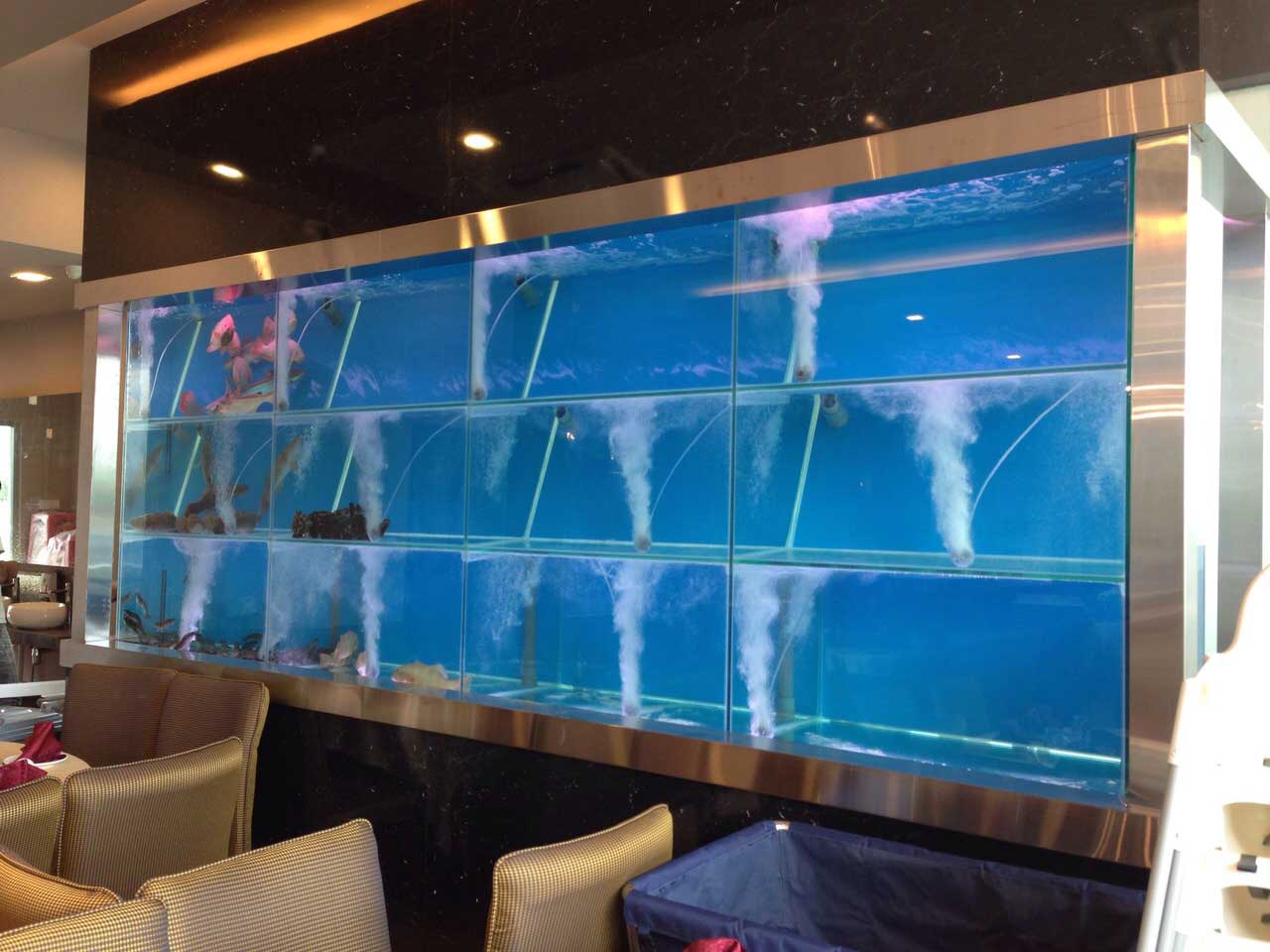 Seafood Tanks, Custom-Made Seafood Aquarium in Restaurant - N30 Tank